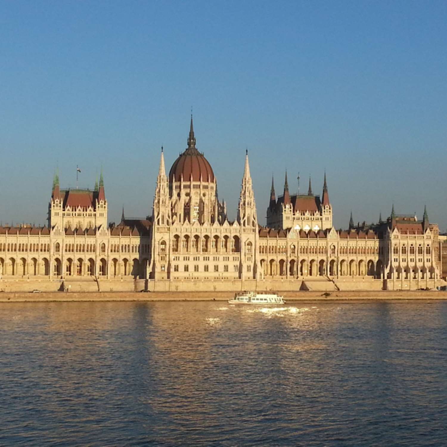 CLIL Language Courses in Hungary and Budapest